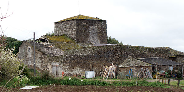 Iglesia de Bacurín